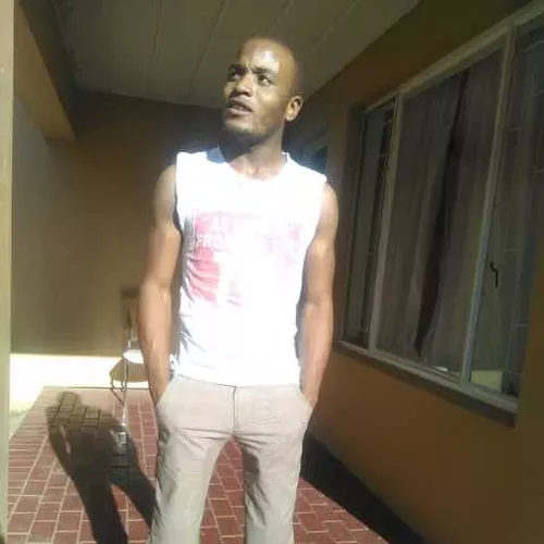 Israel Kudakwashe Muzareetu